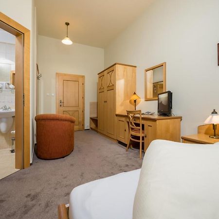 Hotel Zlaty Lev Jablonec nad Nisou Eksteriør billede