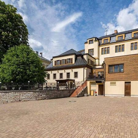 Hotel Zlaty Lev Jablonec nad Nisou Eksteriør billede