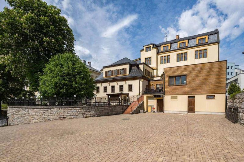 Hotel Zlaty Lev Jablonec nad Nisou Eksteriør billede