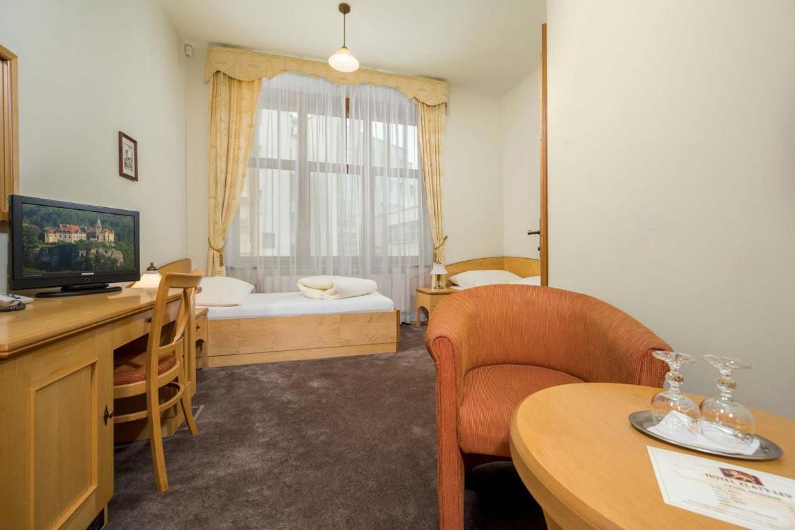 Hotel Zlaty Lev Jablonec nad Nisou Eksteriør billede